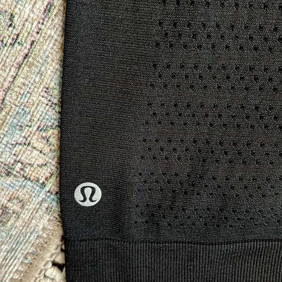 Lululemon Perforated Tank - Picture 3 of 3